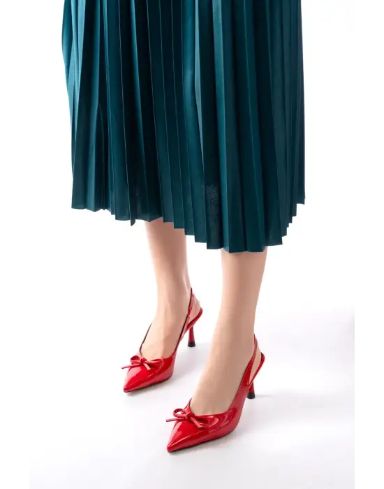 İNF-4500 Kırmızı Rugan Günlük Arkası Açık Fiyonklu Topuklu Bayan Ayakkabı