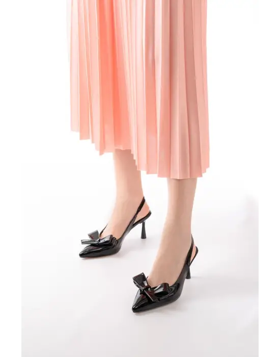 İNF-4501 Siyah Rugan Günlük Arkası Açık Fiyonklu Topuklu Bayan Ayakkabı