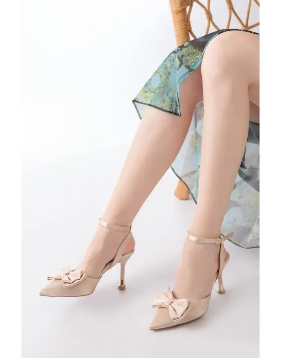 İNF-4505 Bej Saten Günlük Arkası Açık Kurdele detaylı Topuklu Bayan Ayakkabı