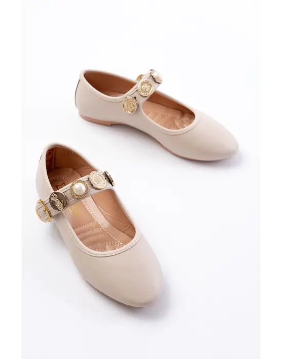 Bej Baret Tokalı Günlük Bayan Ayakkabı