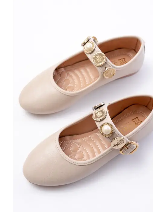 Bej Baret Tokalı Günlük Bayan Ayakkabı