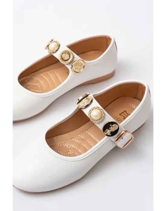 İNF-6363 Beyaz Baret Tokalı Günlük Bayan Ayakkabı