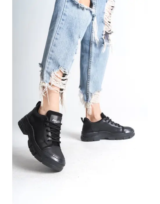 Jane Bağcıklı Ortopedik Taban Kadın Sneaker Spor Ayakkabı  St - Siyah