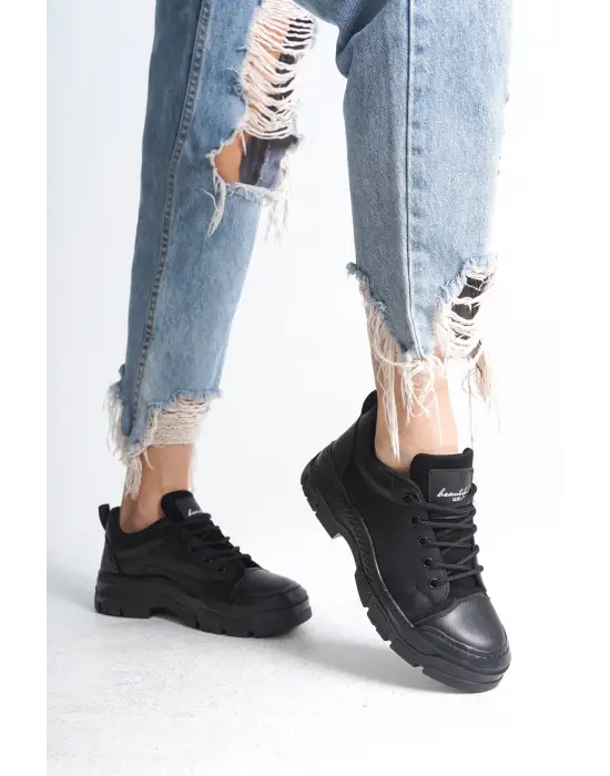 Jane Bağcıklı Ortopedik Taban Kadın Sneaker Spor Ayakkabı  St - Siyah