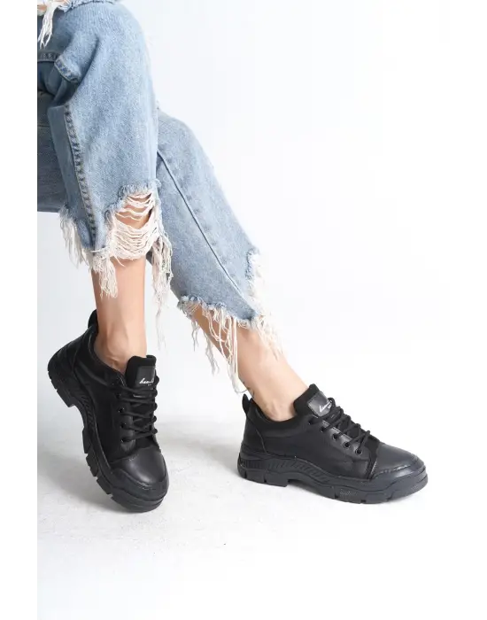 Jane Bağcıklı Ortopedik Taban Kadın Sneaker Spor Ayakkabı  St - Siyah