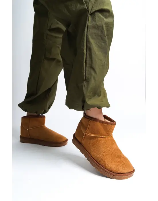 Jolıe Bağcıksız Düz Taban İçi Kürklü Kısa Süet Kadın Bot  Tt - Taba