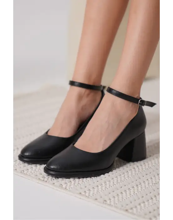 Josephine Kadın Mat Siyah Topuklu Ayakkabı