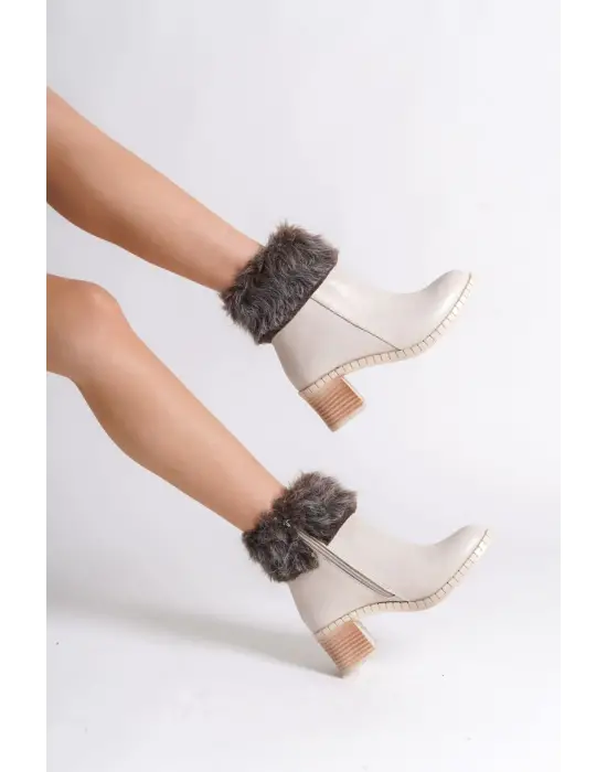 Julıa Fermuarlı Ortopedik Taban Tüylü Topuklu Kadın Bot Kt - Krem