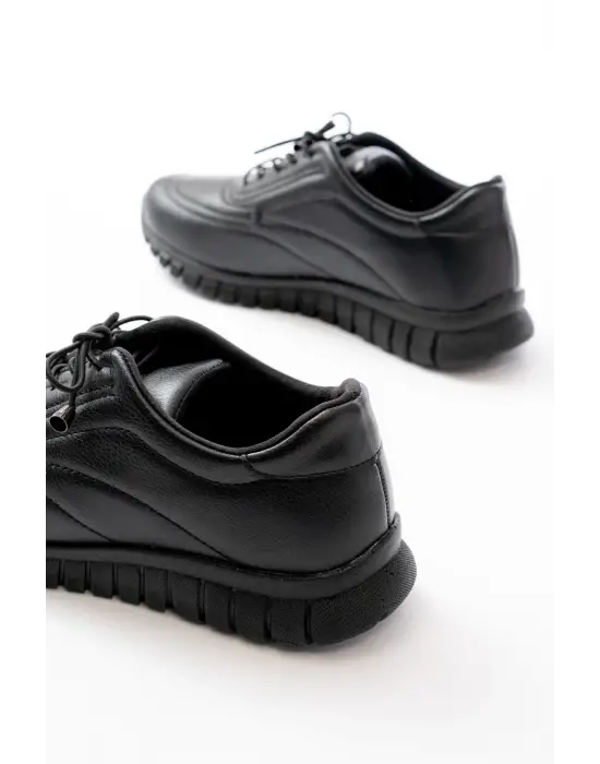 K-504 Siyah Bağcıklı Desenli Günlük Spor Ayakkabı