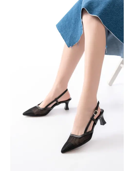 K-607 Siyah Günlük Fileli Arkası Açık 7 cm Topuklu Bayan Ayakkabı