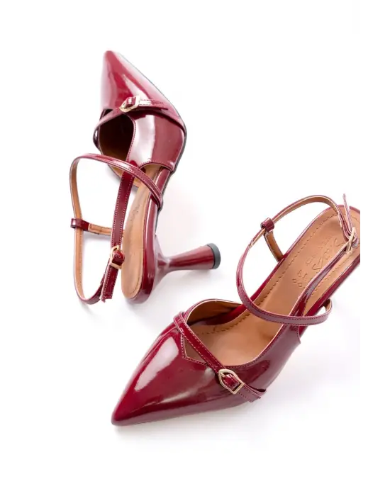 K-6722 Bordo Rugan Toka Detaylı Sivri Burun Kadın Ayakkabı