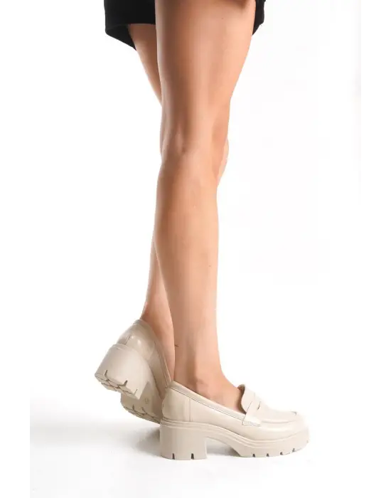 K-706 Bej Kırışık Rugan Yüksek Tabanlı Loafer Ayakkabı