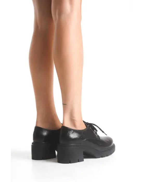 K-707 Siyah Kırışık Rugan Yüksek Tabanlı Bağcıklı  Loafer Ayakkabı