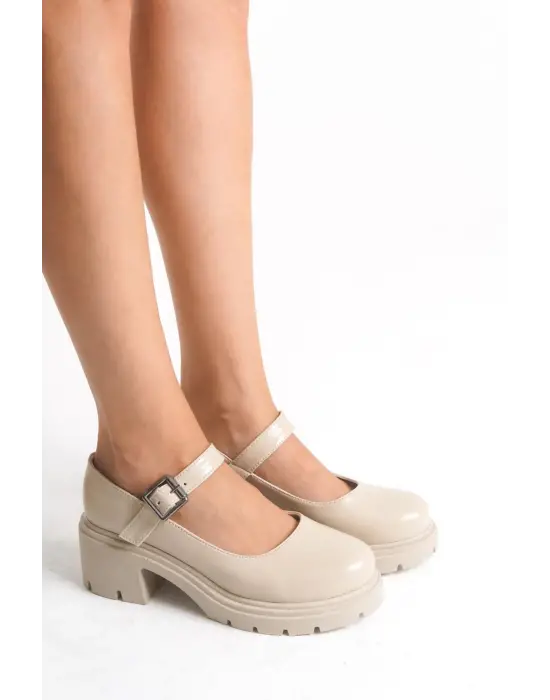 K-708 Bej Kırışık Rugan Tokalı Yüksek Tabanlı Loafer Ayakkabı