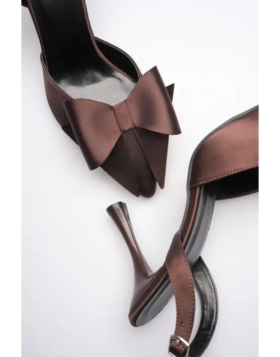 Kadın Acı Kahve Fiyonklu Saten Slingback Topuklu Ayakkabı TR40MS01C