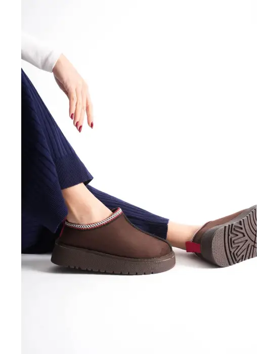 Kadın Acı Kahve Kışlık Kürklü Terlik TR14MK01E