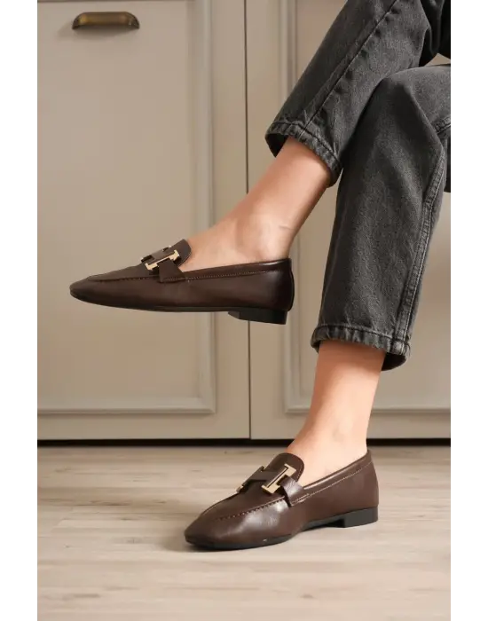 Kadın Acı Kahve Şık Tokalı Günlük Ayakkabı TR27MS05C