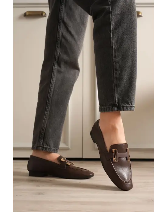 Kadın Acı Kahve Şık Tokalı Günlük Ayakkabı TR27MS05C