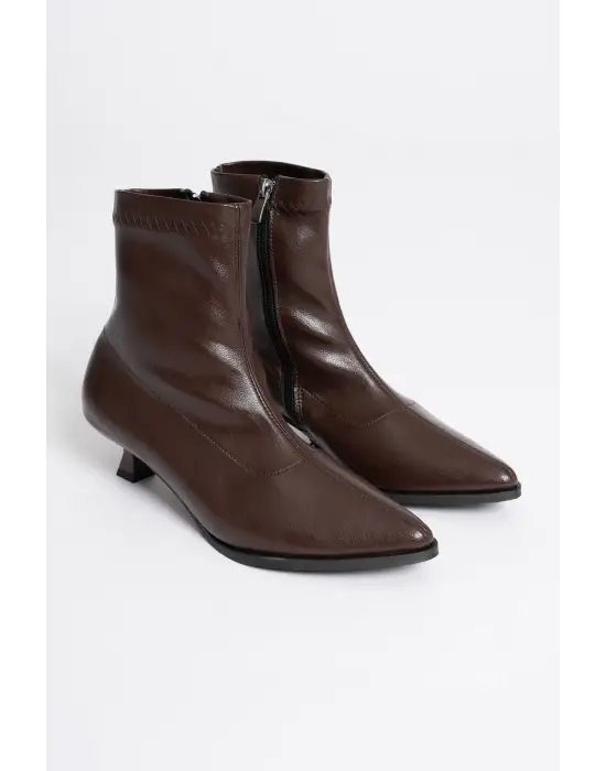 Kadın Acı Kahve Topuklu Bot TR23MK01B