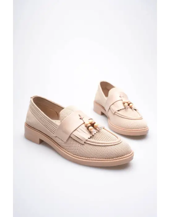Kadın Bej Boncuk Püsküllü Günlük Kısa Topuklu Ayakkabı TR30MS01B