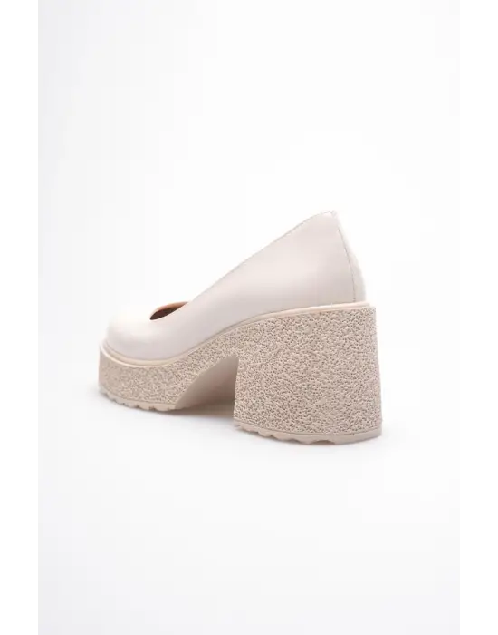 Kadın Bej Rugan Günlük Ayakkabı TR06MS04B