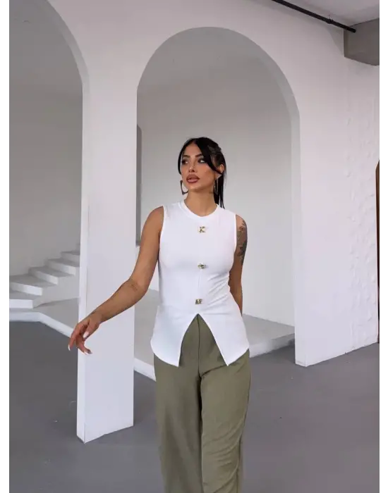 Kadın Beyaz Bisiklet Yaka Gold Düğmeli Ottoman Bluz