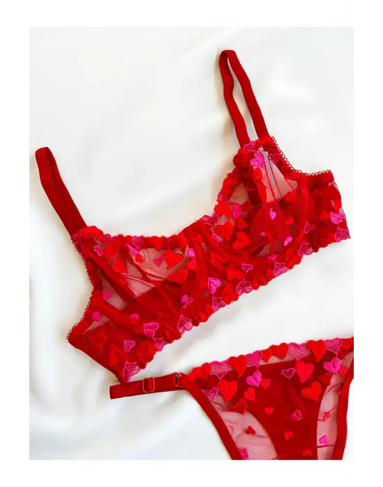 Kadın  Kalpli Kırmızı Dantelli Balenli  Sütyen Külot Takım