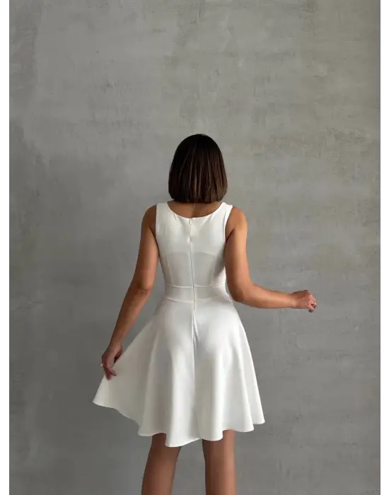 Kadın Kare Yaka Kısa Elbise