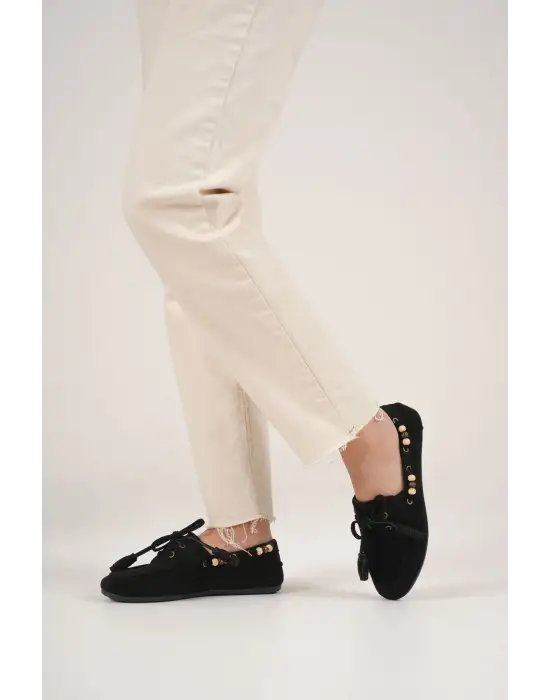 Kadın Siyah Boncuklu Günlük Süet Ayakkabı TR27MS07A