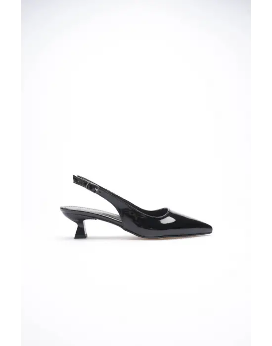 Kadın Siyah Rugan Sivri Burun Slingback Kısa Topuklu Ayakkabı TR20MS04E