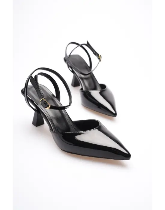 Kadın Siyah Rugan Topuklu Ayakkabı TR03MS02A