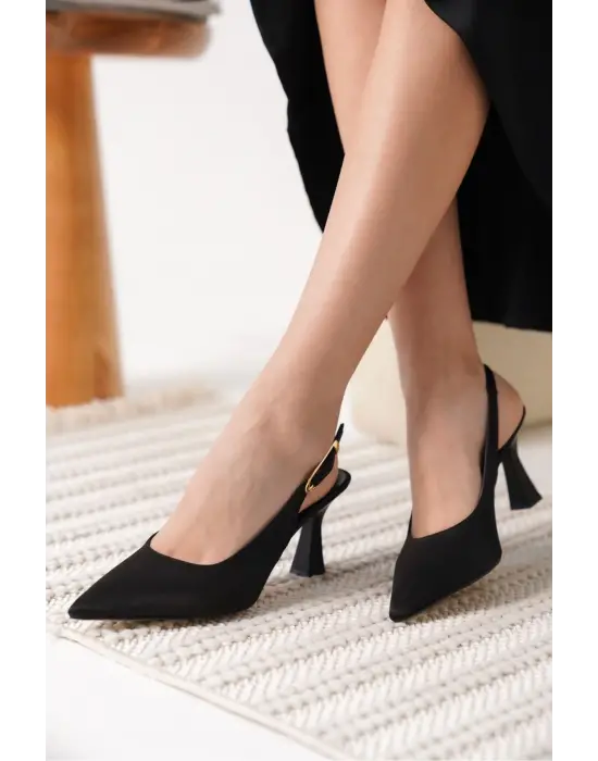 Kadın Siyah Saten Topuklu Ayakkabı TR20MS01F