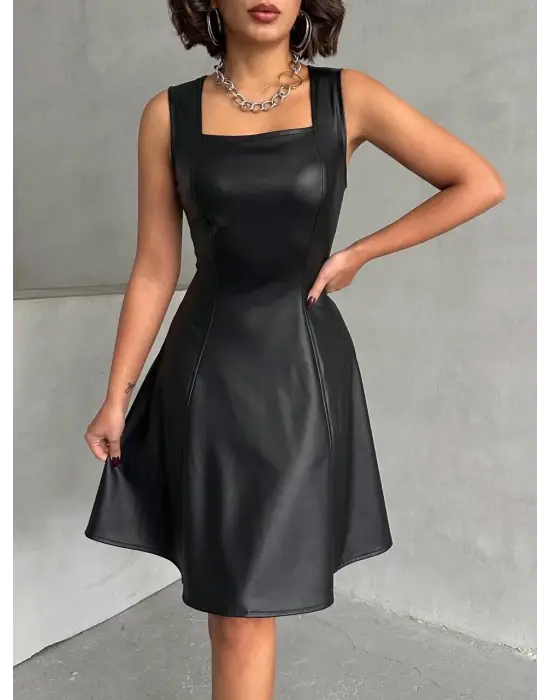 Kare Yaka Deri Elbise Siyah H24442