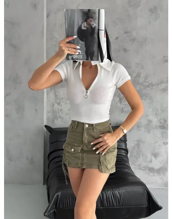 Kaşkorse Yaka Fermuarlı Bluz Beyaz