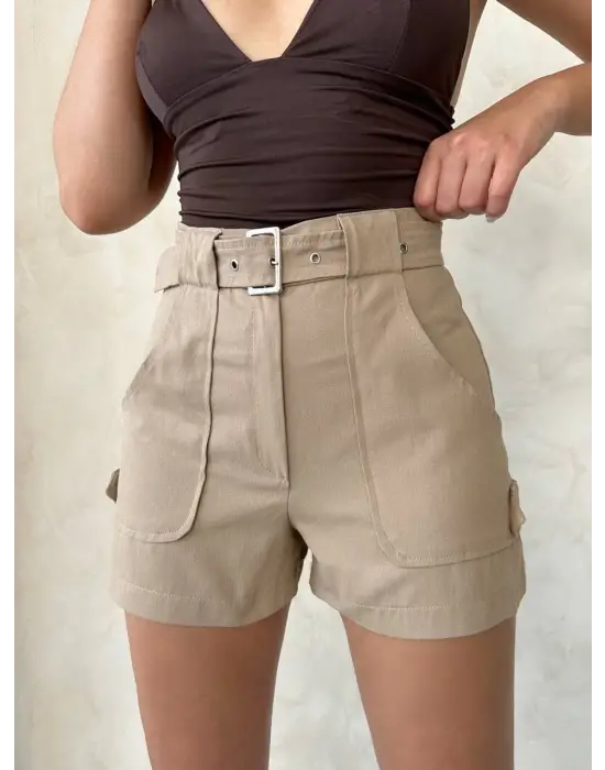 Kemer Detaylı Gabardin Şort Bej S25289