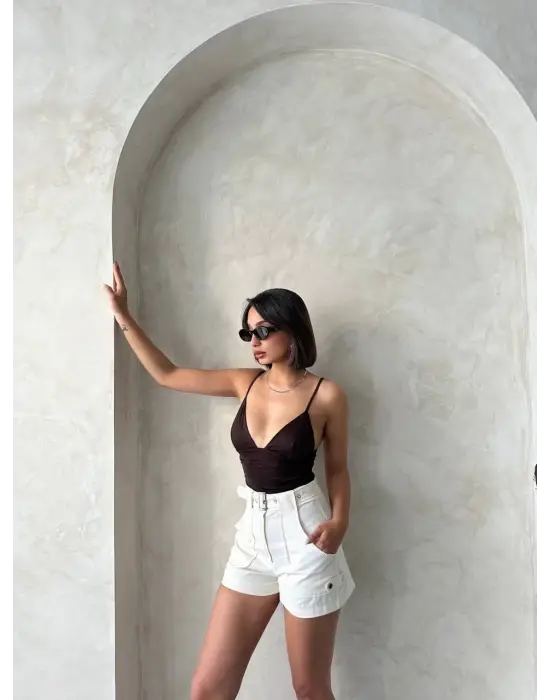 Kemer Detaylı Gabardin Şort Krem S25289