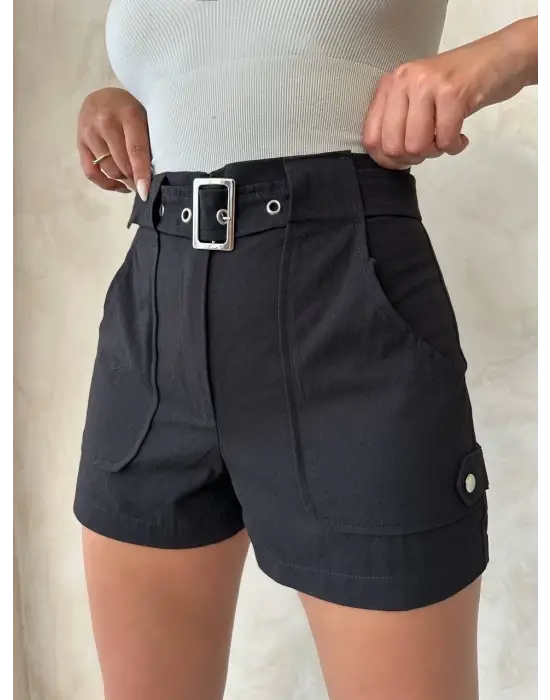 Kemer Detaylı Gabardin Şort Siyah S25289