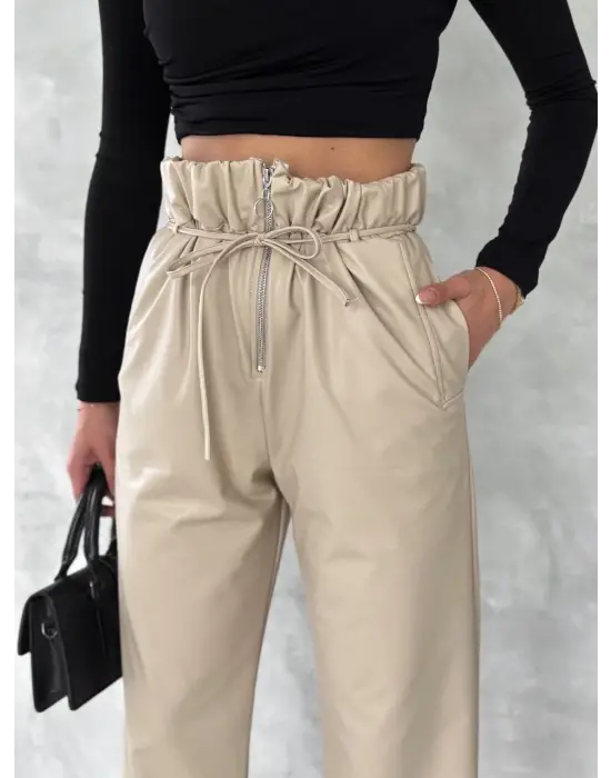 Kendinden İnce Kemerli Deri Pantolon Bej T1178