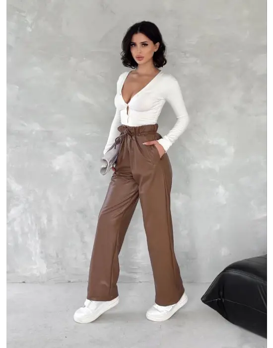 Kendinden İnce Kemerli Deri Pantolon Kahve T1178