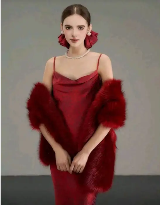 Kürk Orijinal Kırmızı Seksi Omuzluk Şık Kürk