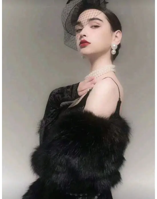 Kürk Orijinal Siyah Seksi Omuzluk Şık Kürk