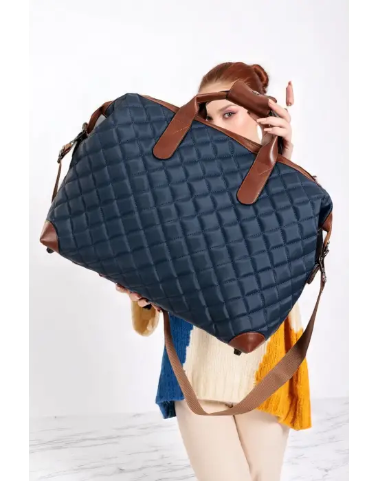 Lacivert Su Geçirmez Kumaş Kadın Büyük Boy Omuz Çantası