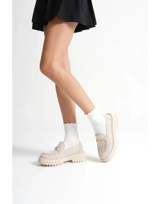 Lara Toka Detaylı Bej Süet Günlük Loafer Ayakkabı