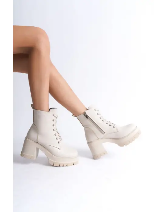 Lauren Bağcıklı Fermuarlı Ortopedik Taban Topuklukadın Bot  Kt - Krem