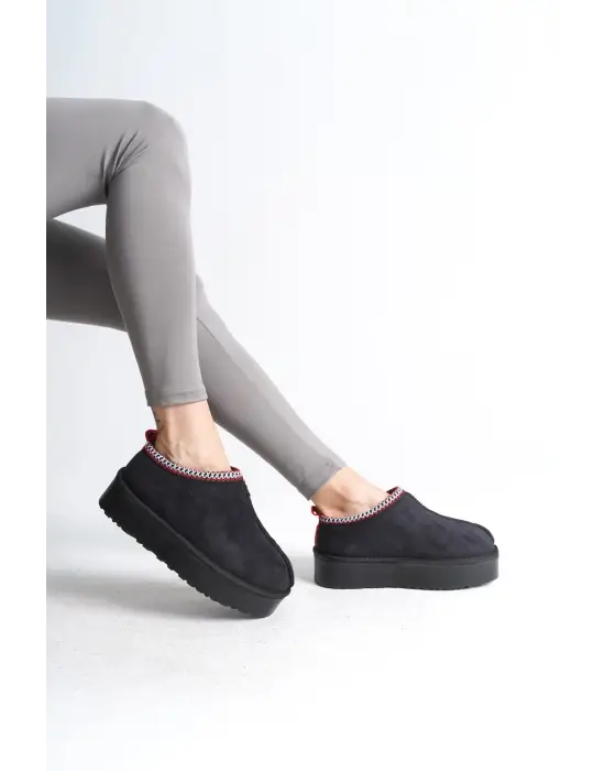 Leıla Bağcıksız Düz Ve Kalın Taban İçi Kürklü Kısa Süet Kadın Bot  St - Siyah