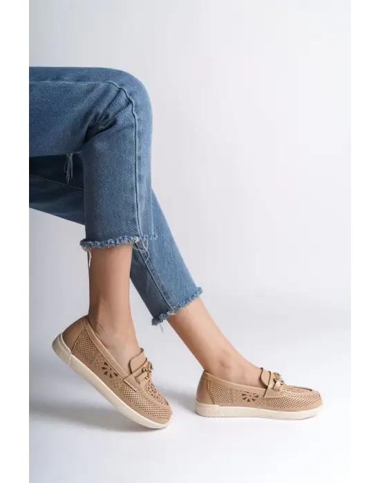 Lıly Bağcıksız Ortopedik Rahat Taban Çiçek Desenli Kadın Babet Ayakkabı  Kt - Ten