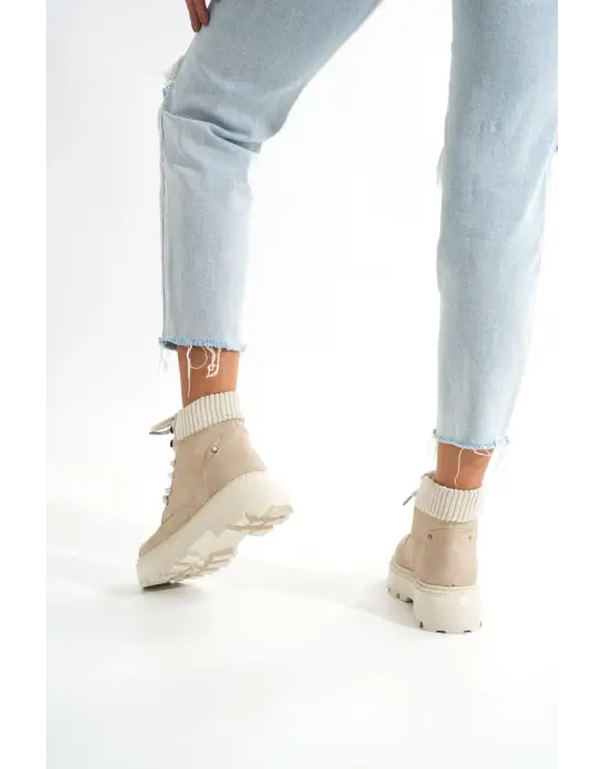 Bej Süet Bağcıklı Kalın Taban Kadın Günlük Bot