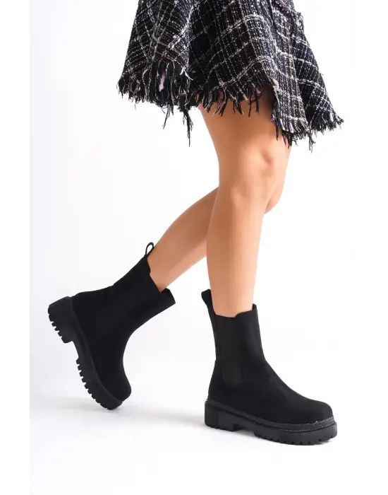 Lora Bağcıksız Lastikli Süet Ortopedik Taban Kadın Bot St - Siyah