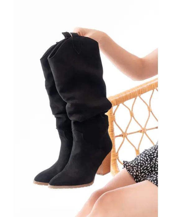 Siyah Süet Günlük Kadın Çizme