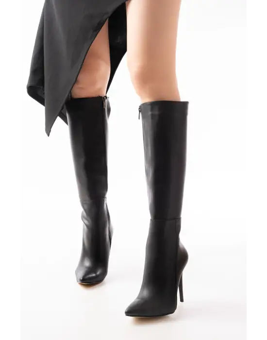 Siyah Fermuarlı Lastikli İnce Yüksek Topuklu Kadın Çizme